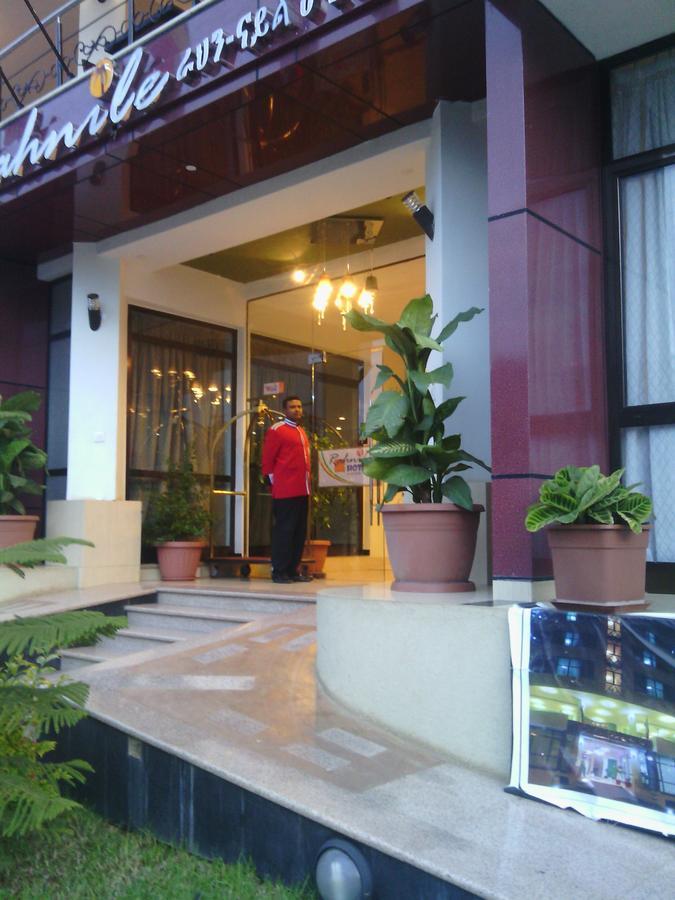 Rahnile Hotel Bahir Dar Exteriör bild