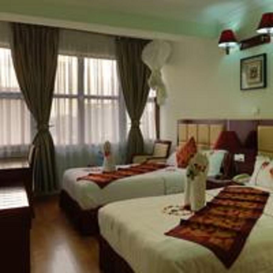 Rahnile Hotel Bahir Dar Exteriör bild