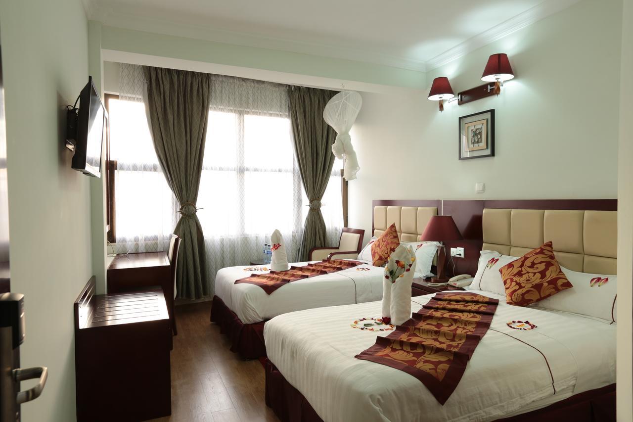 Rahnile Hotel Bahir Dar Exteriör bild