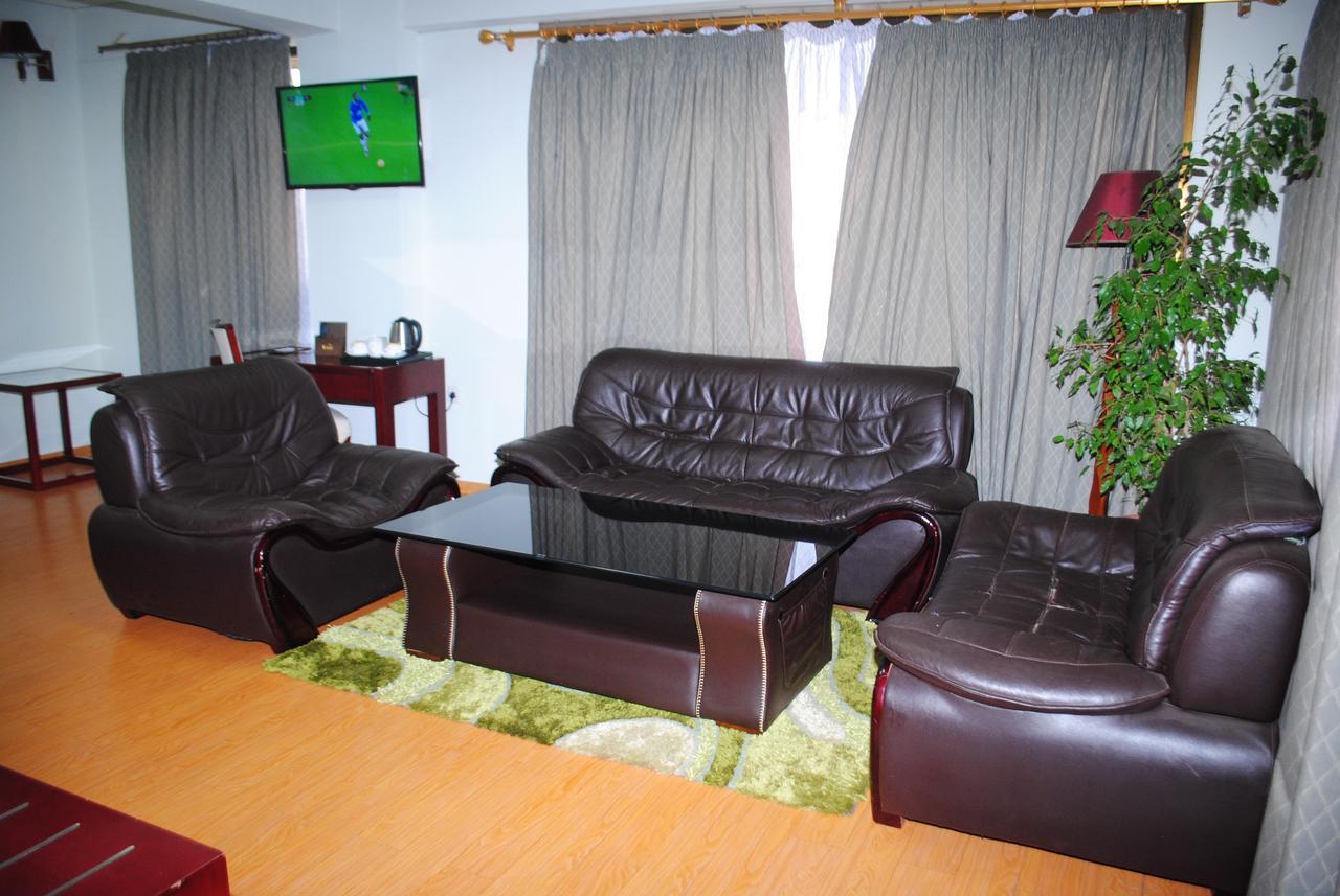 Rahnile Hotel Bahir Dar Exteriör bild