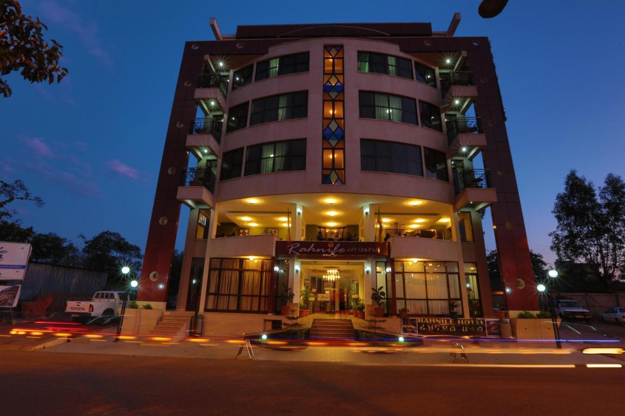 Rahnile Hotel Bahir Dar Exteriör bild